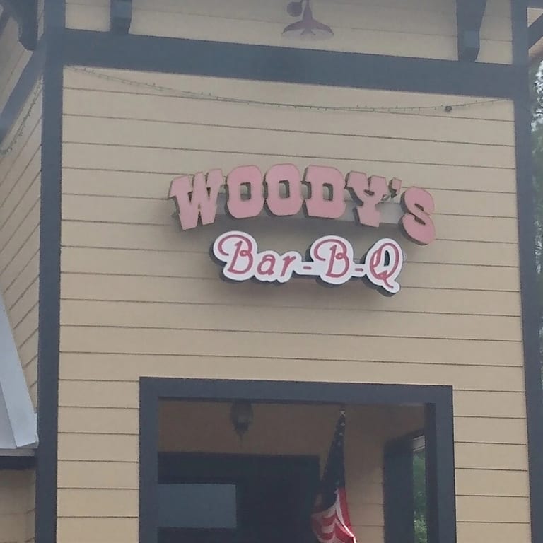 Woody’s BBQ – Macclenny