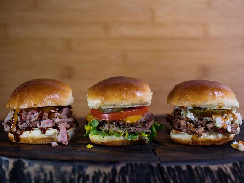 Woody’s Bar-B-Q® Hops on the Bite-Sized Bandwagon with Southern Sliders