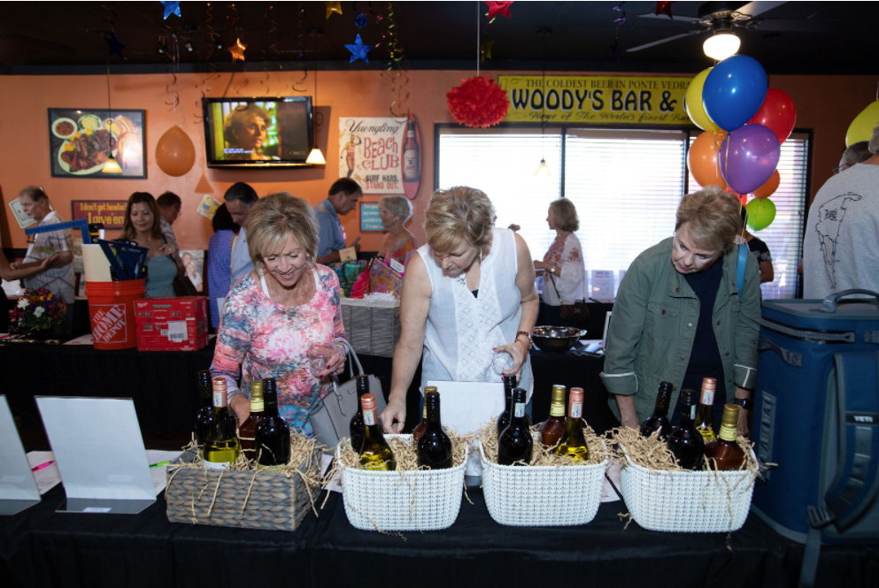 Woody’s Bar-B-Q® Raised $8,000 to Benefit Tim Tebow Foundation